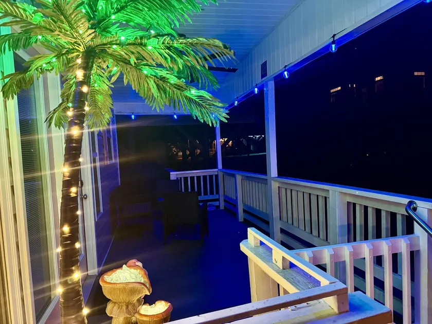 Pet-Friendly Ocean Lakes Beach House | Free Golf Cart | Sleeps 7 | Myrtle Beach - Image 1