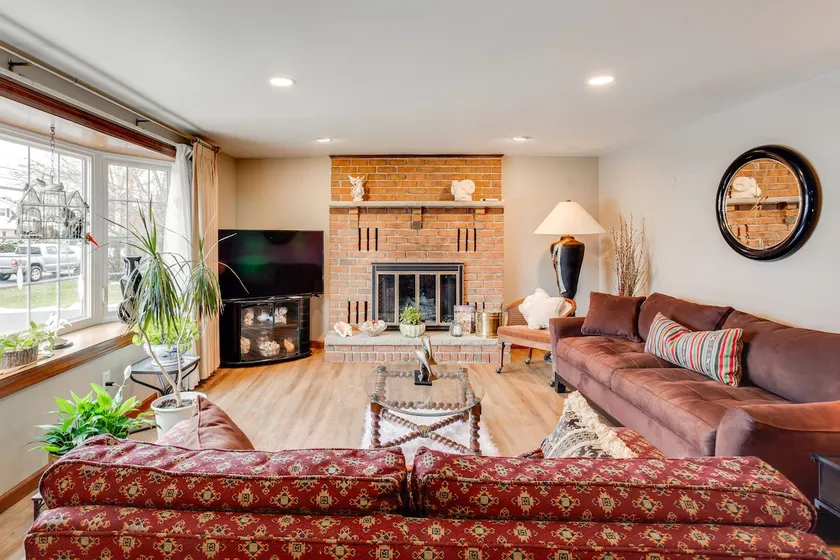 'three Pines Family Retreat' Home in Carlisle - Image 1