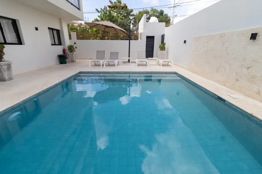 Elegant Coastal Escape Spacious 2BR Bayahibe - Image 1