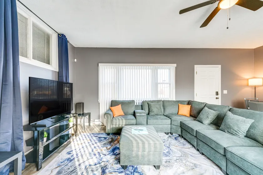 Game, Stay & Play: Family Home in Westland! - Image 1