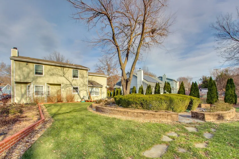 2 Mi to KU Campus: Group Getaway w/ Patio & Garden - Image 1