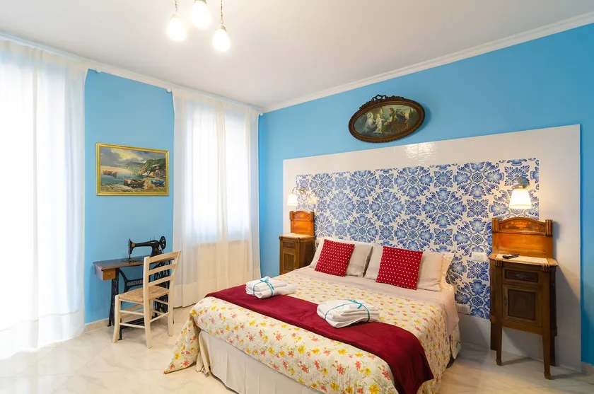 Casa delle Zammare Fronte mare centro storico - Image 1