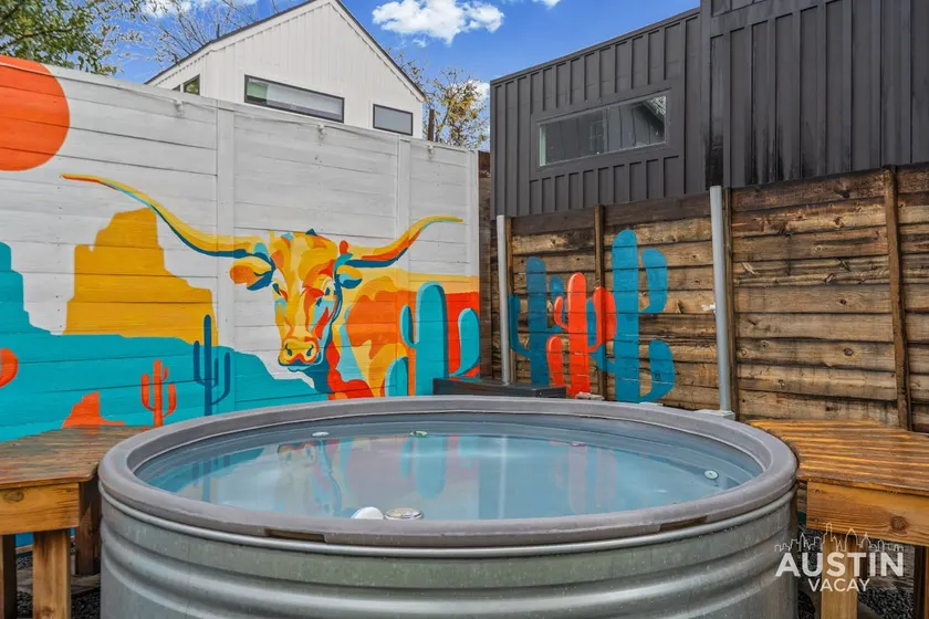 Pet-Friendly East ATX, Nr Moody Ctr | Pool+GameRm - Image 1