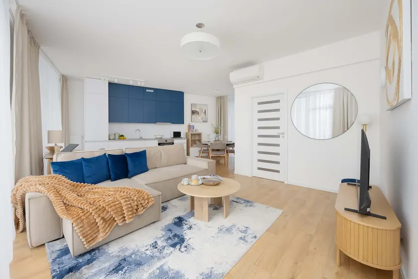 Browary Warszawskie Apartment with Air Conditioning and Parking by Noclegi Renters - Image 1