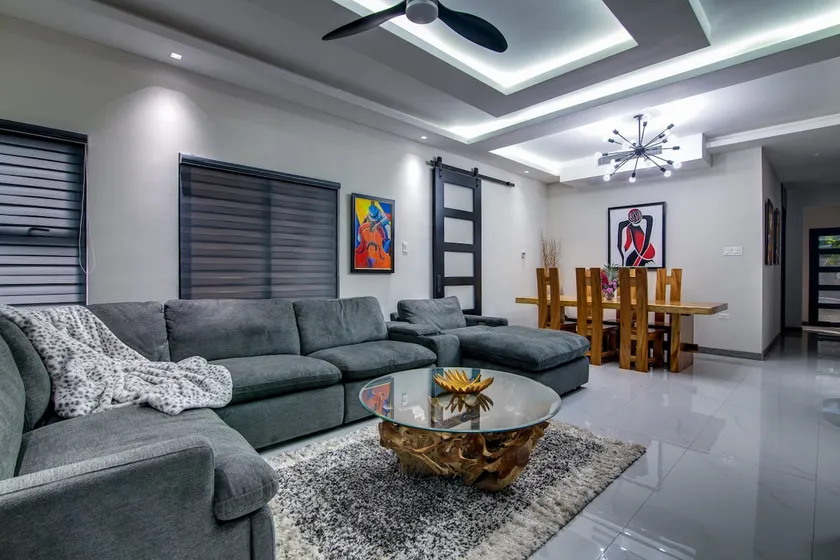 NEW|Pool Access 3BR •Gated • Walk to the Beach - Image 1