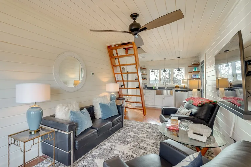 Dock & Serene Views, Lakefront Home in Chappells - Image 1