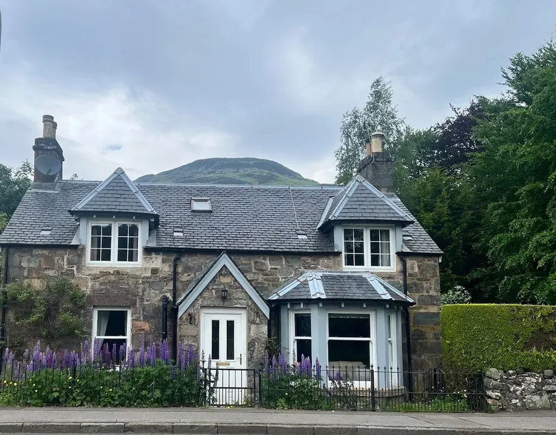 Glenalbyn Cottage - Image 1