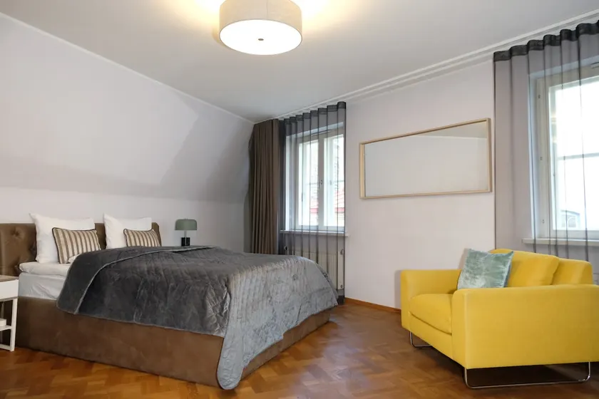 Elegant 1BR Retreat on Historic Toompea Hill - Image 1