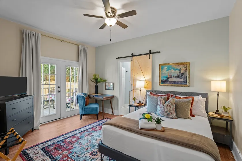 1332 Laurel St - Image 1