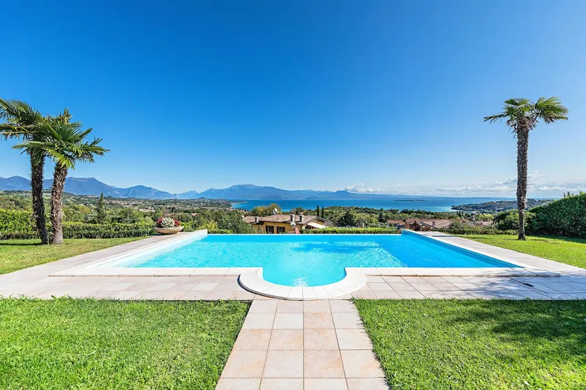 Villa Perla by Whale Homes - Image 1