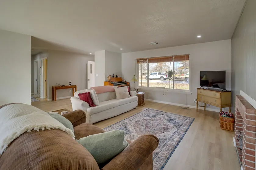 On Route 66! Bristow Home w/ Spacious Yard - Image 1