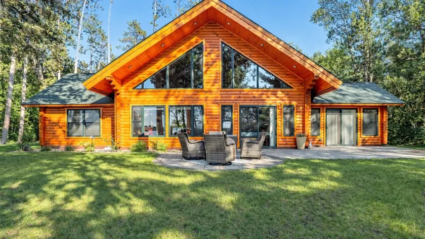 S'mores & Shores | New 4BR Lakefront + Fire Pit - Image 1