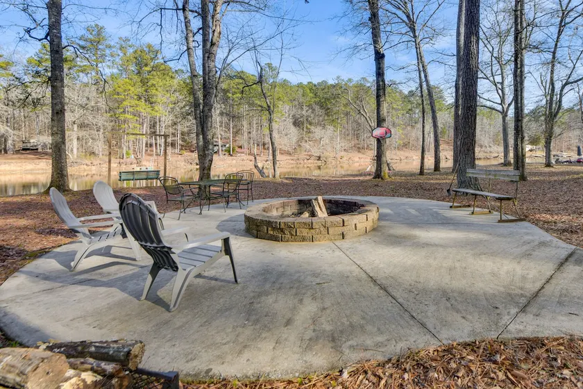 Fish & Float! Flint River Retreat w/ Pavilion - Image 1