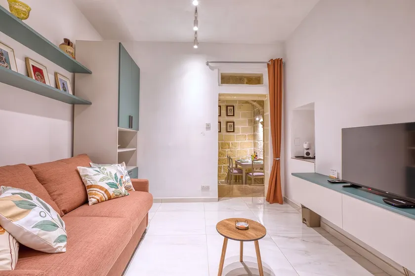 Beautiful traditional townhouse in the heart of Rabat AMIF2-1 - Image 1