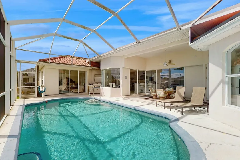 Waterfront Oasis with Private Pool Dock Fast WiFi - Image 1