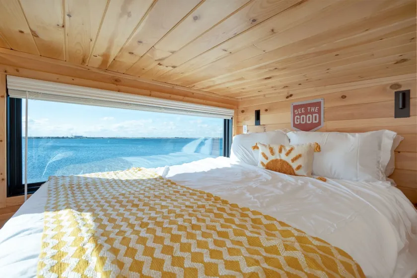 Luxury Waterfront Cabin 4 - Image 1