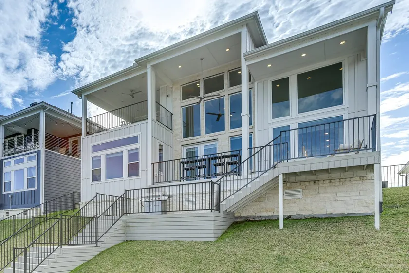 Lake Conroe Oasis: Chef's Kitchen & Boat Dock - Image 1