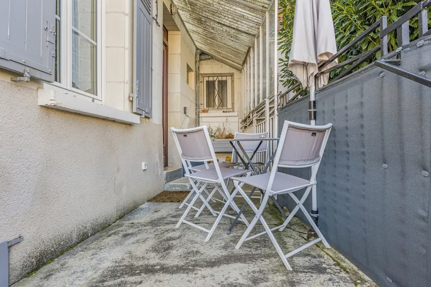 The Relax 41 - Image 1