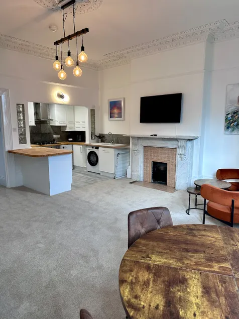 2 Bed - The Poop Deck by Smart Welcomes - Image 1