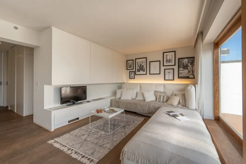 Apartment with Sunny Terrace in the Heart of Knokk - Image 1