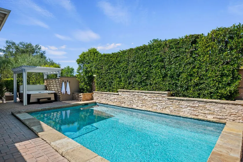 Foothill Oasis | Luxury Home in Santa Barbara - Image 1