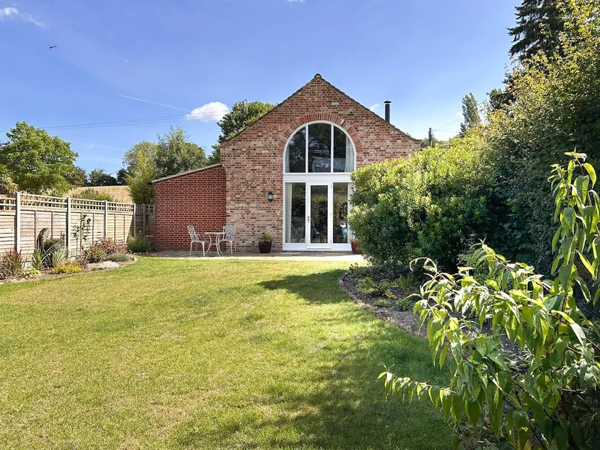 1 Bed in Tasburgh (oc-t28242) - Image 1