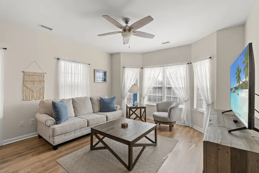 Cozy 2BR at Legends Golf Resort | Pool and Tennis - Image 1