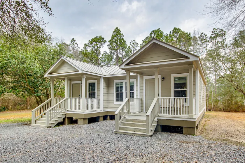 Gulfport Cottage w/ Fire Pit: Relax & Recharge! - Image 1