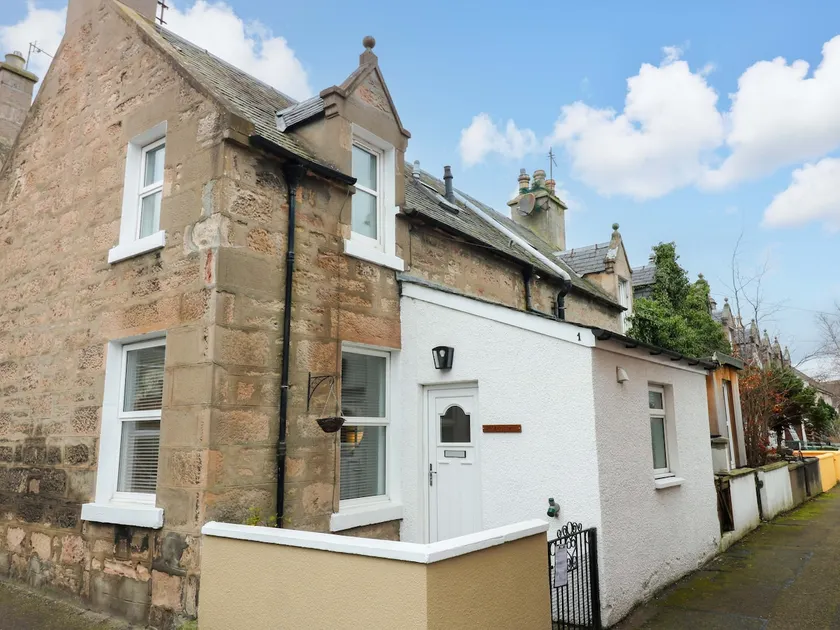 Rose Cottage - Image 1