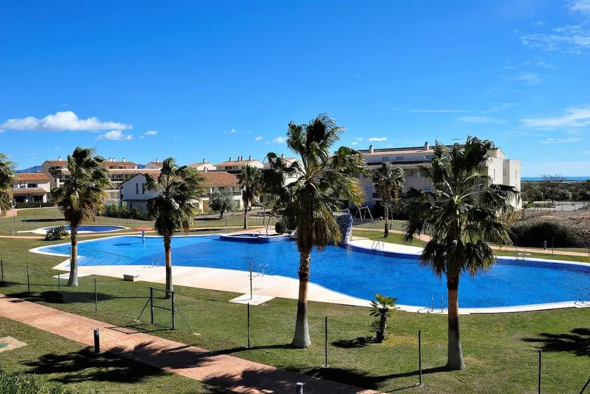 Time to Relax – Luxury apartment golf & sea - Image 1