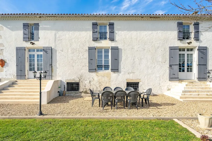 Le Logis de Luchet - Image 1