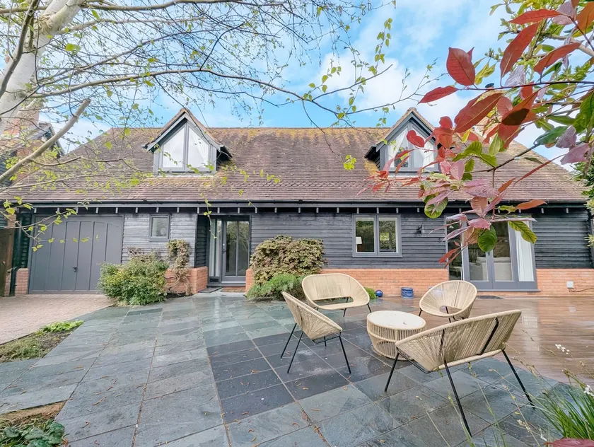 Old Lock Cottage, Birdham - Image 1