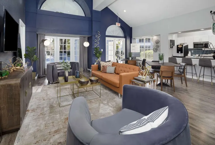 Spacious 2BR Apartment Sleeps 6 | Pet-Friendly + G - Image 1