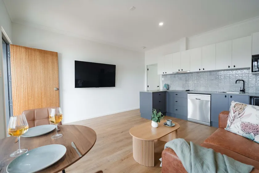 Ropa Premium Suite – Luxury Stay in Dubbo 14 - Image 1