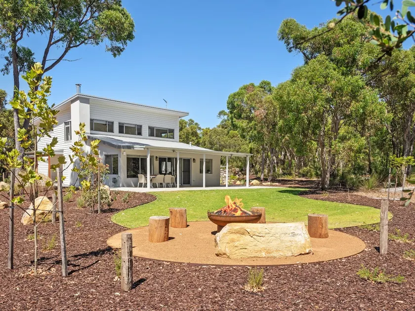 Downtime - Near Town - Beach - Bush Retreat - Image 1