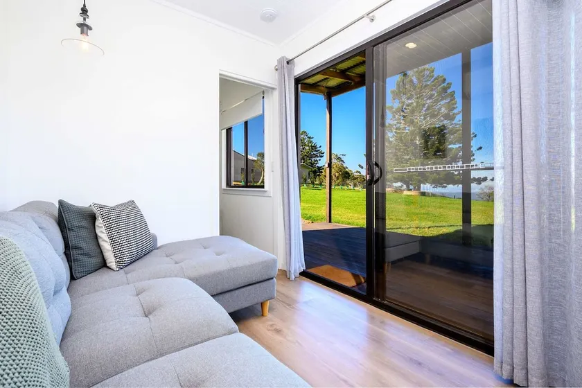 Three Pines - Tiny Home & Gold Coast Views - Image 1