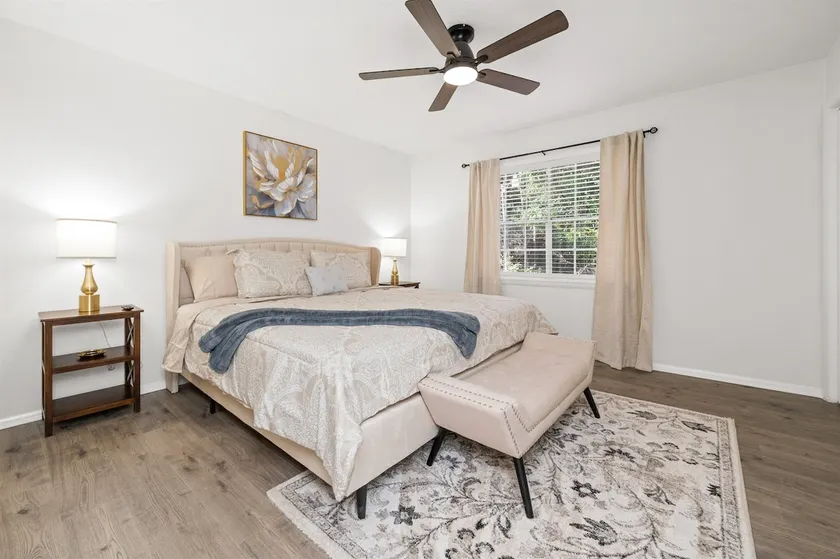 Beacon Grove Retreat – Patio • Washer/Dryer • WiFi - Image 1