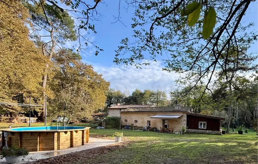 Nice home in Noaillan - Image 1