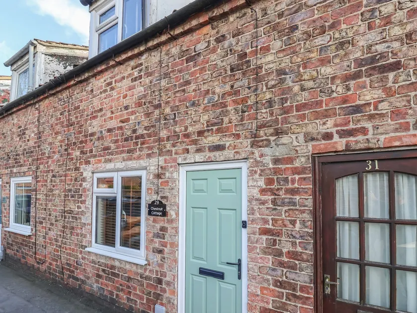 Chestnut Cottage - Image 1