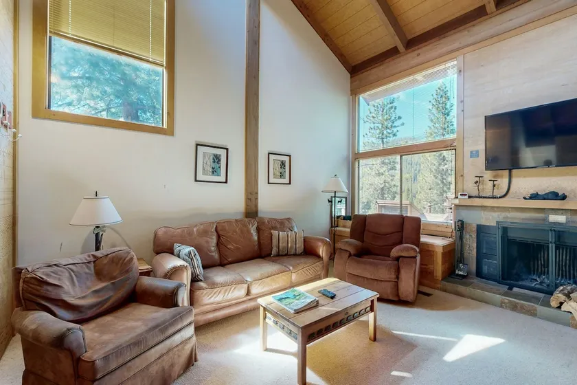 Corner Condo w/ Northstar Views Near Village - Image 1