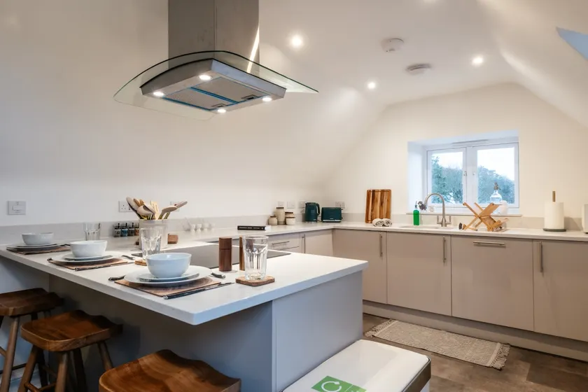 Beautiful 2 Bedroom Apartment in Malvern - Image 1