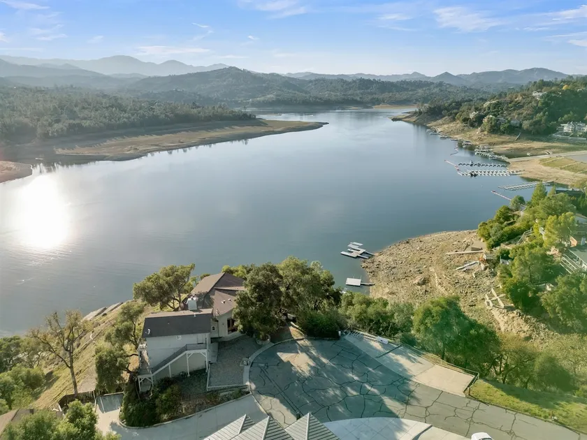 Lakefront Oasis with Private Dock on Lake Nacimiento - Image 1