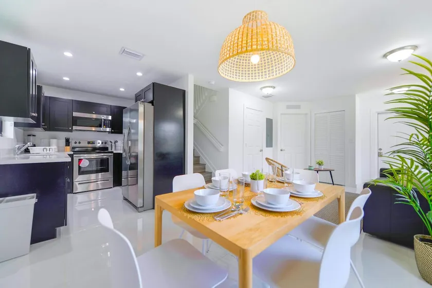 Prime Miami Home | Walk to Wynwood | Free Parking - Image 1