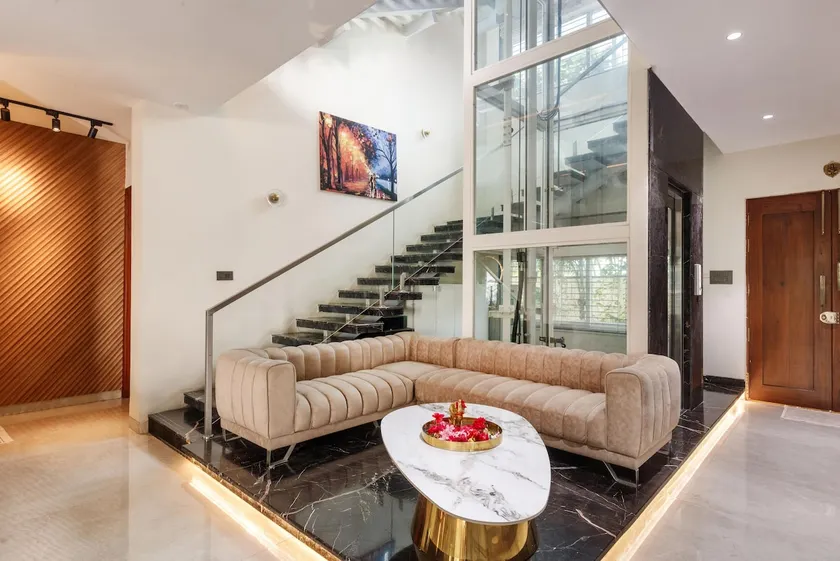 Glasscrest Villa by StayJade 6BHK Theatre Hyd - Image 1