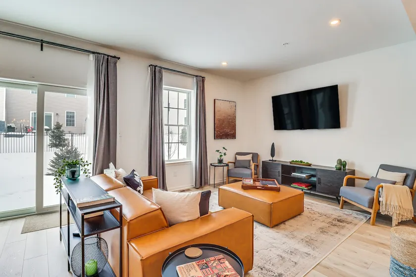 Half-mi to the Triangle! Chic Emmaus Townhome - Image 1