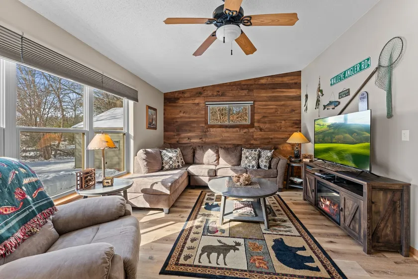 Cozy Cabin w/ Hot Tub Near Buckhorn & Castle Rock - Image 1