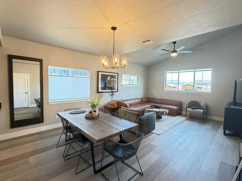 1259 Idaho St - B (new) - Image 1