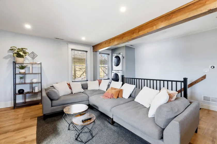 Elegant Historic Apartment with Craftsman Details - Image 1
