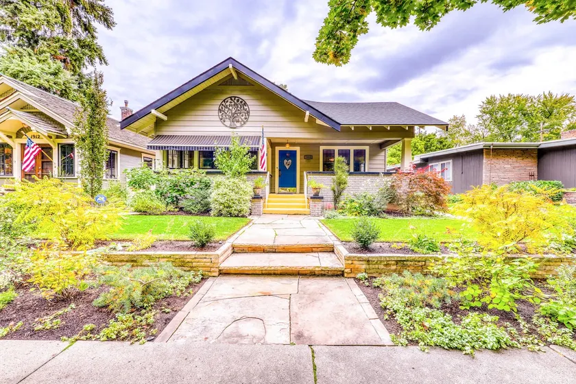 Historic Craftsman Yard Patio & Fireplace - Image 1