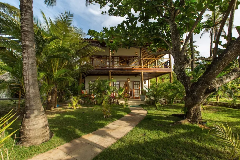 Paradise Beach House - Image 1